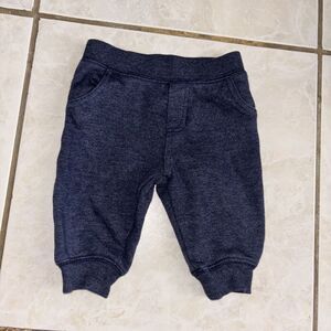 367. Nautica Sweatpants Size 3-6 months